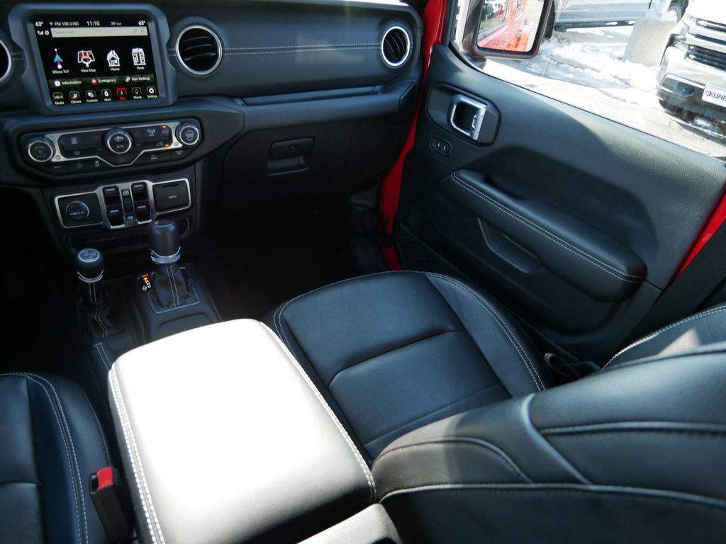 Used 2023 Jeep Wrangler Unlimited Sahara AWD/4WD image 20