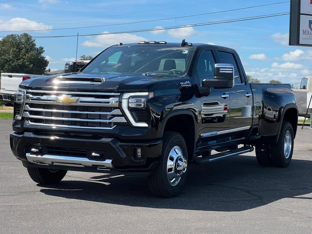 New 2026 Chevrolet Silverado 3500 High Country w/ Technology Package AWD/4WD image 46