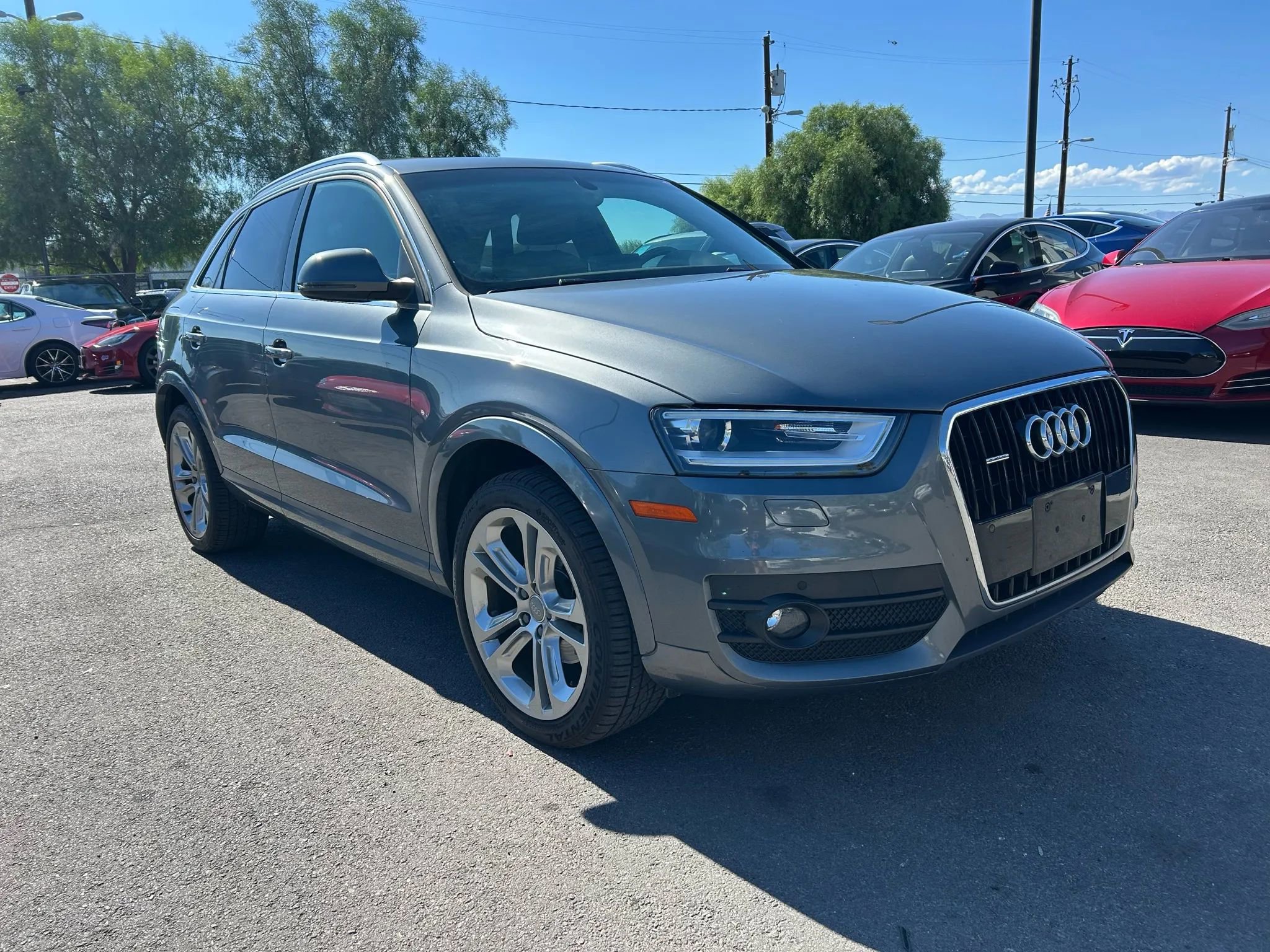 Used 2015 Audi Q3 2.0T Prestige AWD/4WD image 3