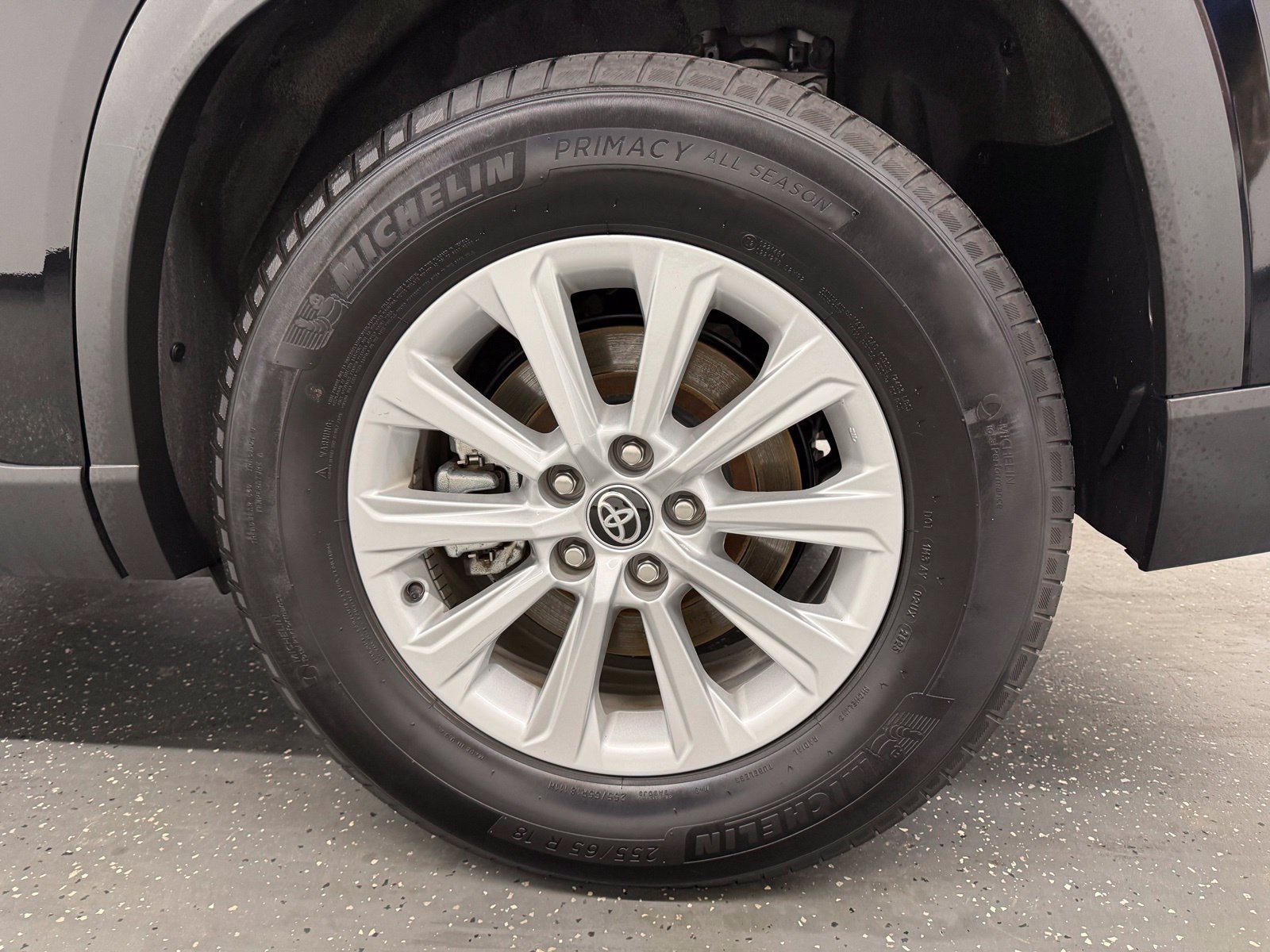 Used 2025 Toyota Grand Highlander AWD image 19