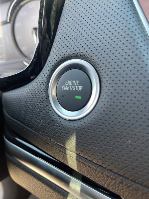 New 2025 Cadillac XT6 Luxury image 23