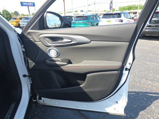 Used 2025 Dodge Hornet R/T w/ R/T Plus Package AWD/4WD image 36