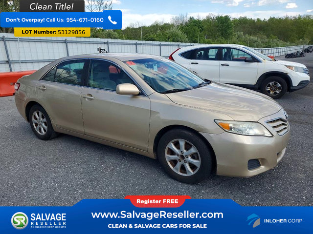 Used 2011 Toyota Camry LE w/ LE Extra-Value Pkg FWD image 5