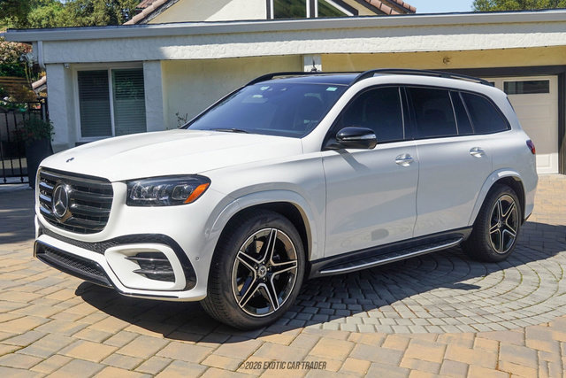 Used 2024 Mercedes-Benz GLS 450 4MATIC image 14