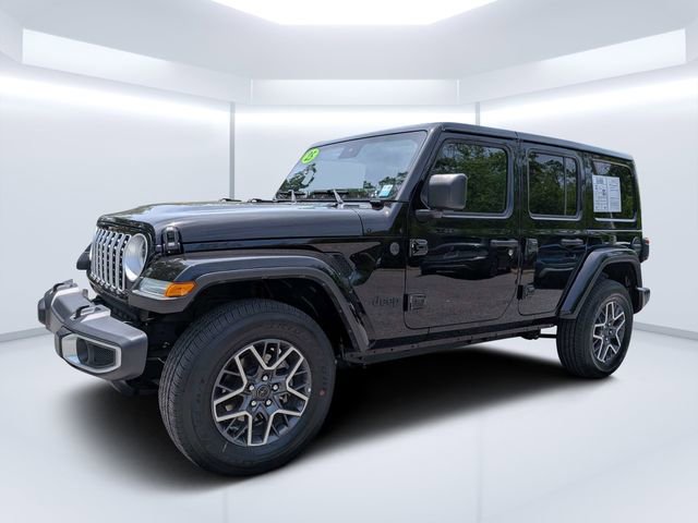 Used 2025 Jeep Wrangler Unlimited Sahara AWD/4WD image 6