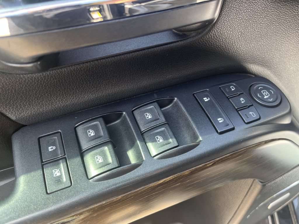 Used 2017 GMC Sierra 3500 Denali w/ Duramax Plus Package AWD/4WD image 20
