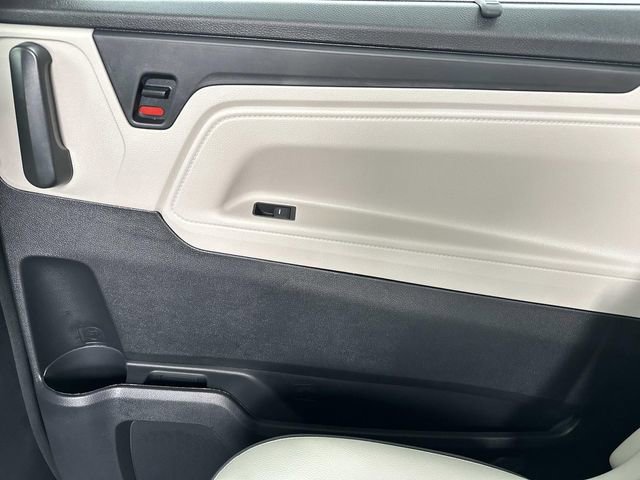 New 2026 Honda Odyssey Touring image 15
