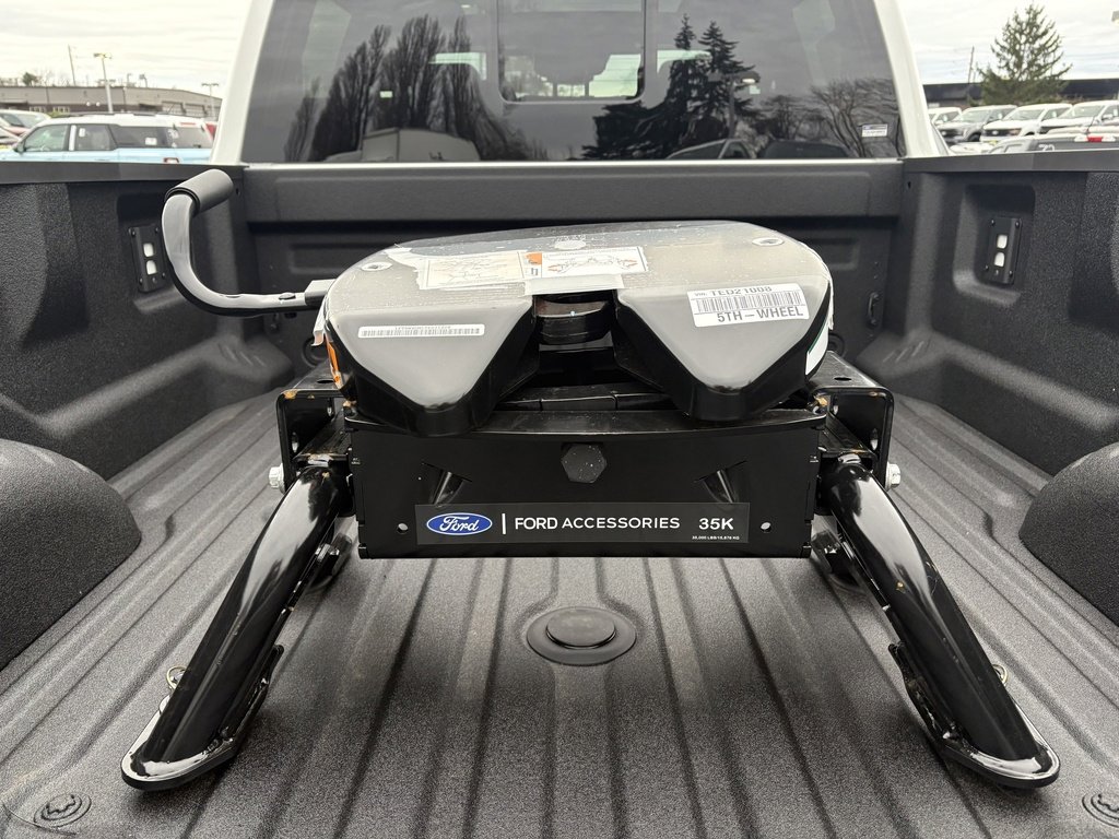 New 2026 Ford F450 Platinum w/ FX4 Off-Road Package image 11