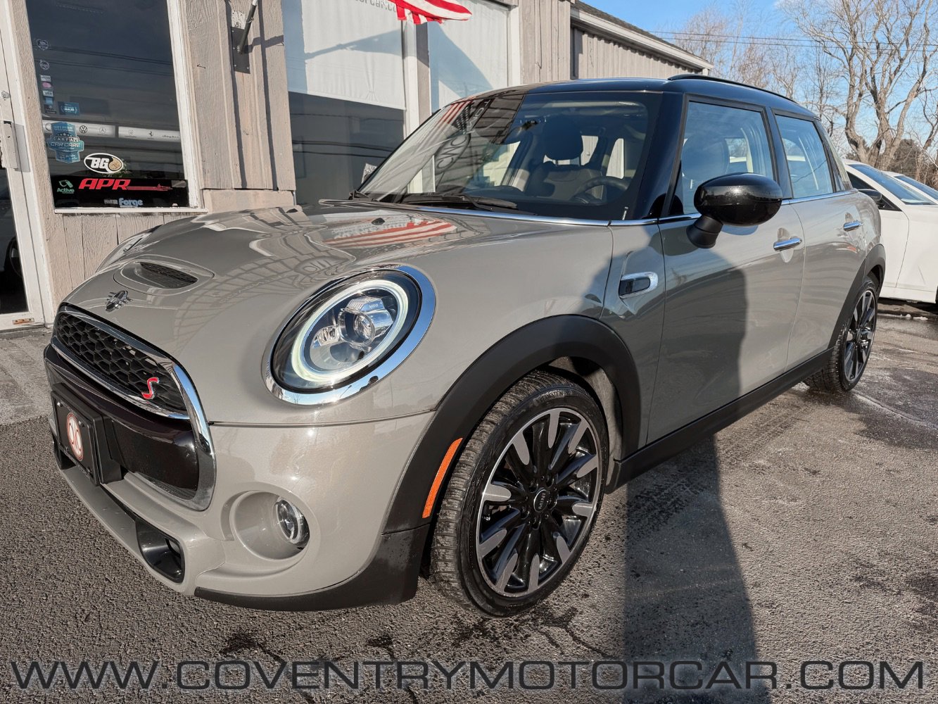 Used 2020 MINI Cooper S image 2