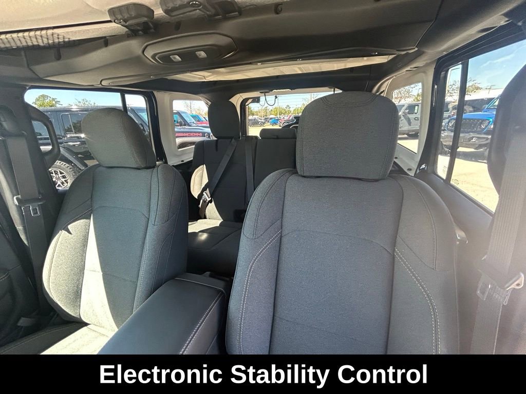 New 2025 Jeep Wrangler Unlimited Sahara image 38