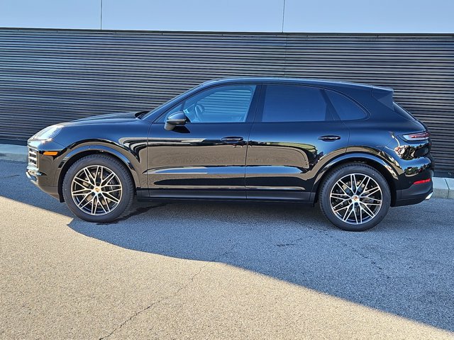 New 2026 Porsche Cayenne AWD/4WD image 2
