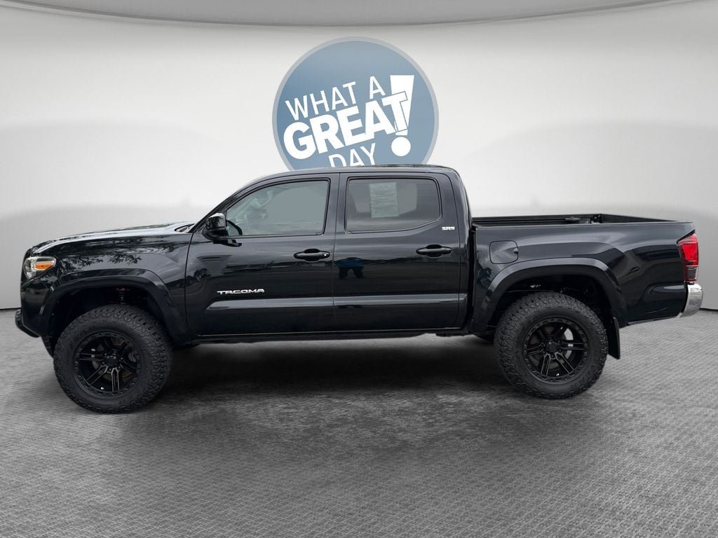 Used 2018 Toyota Tacoma SR5 RWD image 7