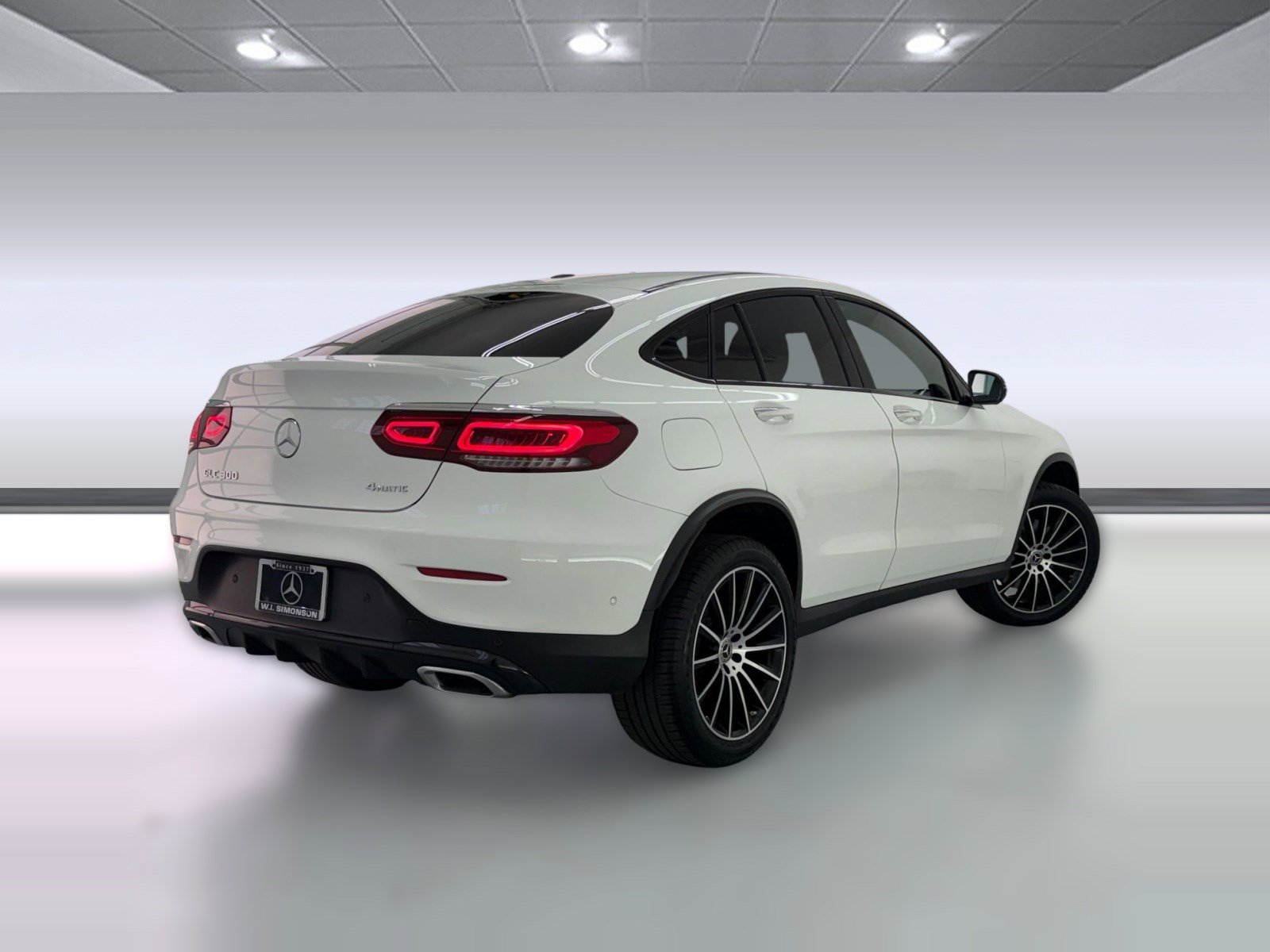 Used 2023 Mercedes-Benz GLC 300 4MATIC Coupe image 8