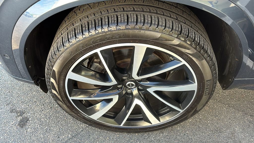 Used 2023 Volvo XC90 B5 Plus w/ Protection Package Premier image 32
