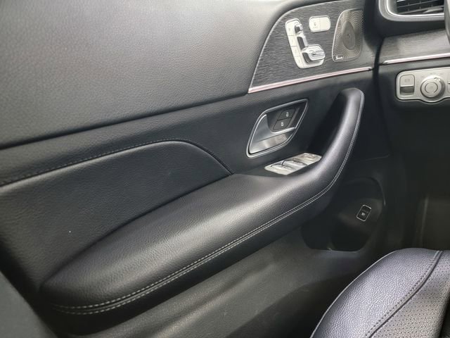 Used 2022 Mercedes-Benz GLE 350 4MATIC w/ Premium Package image 34