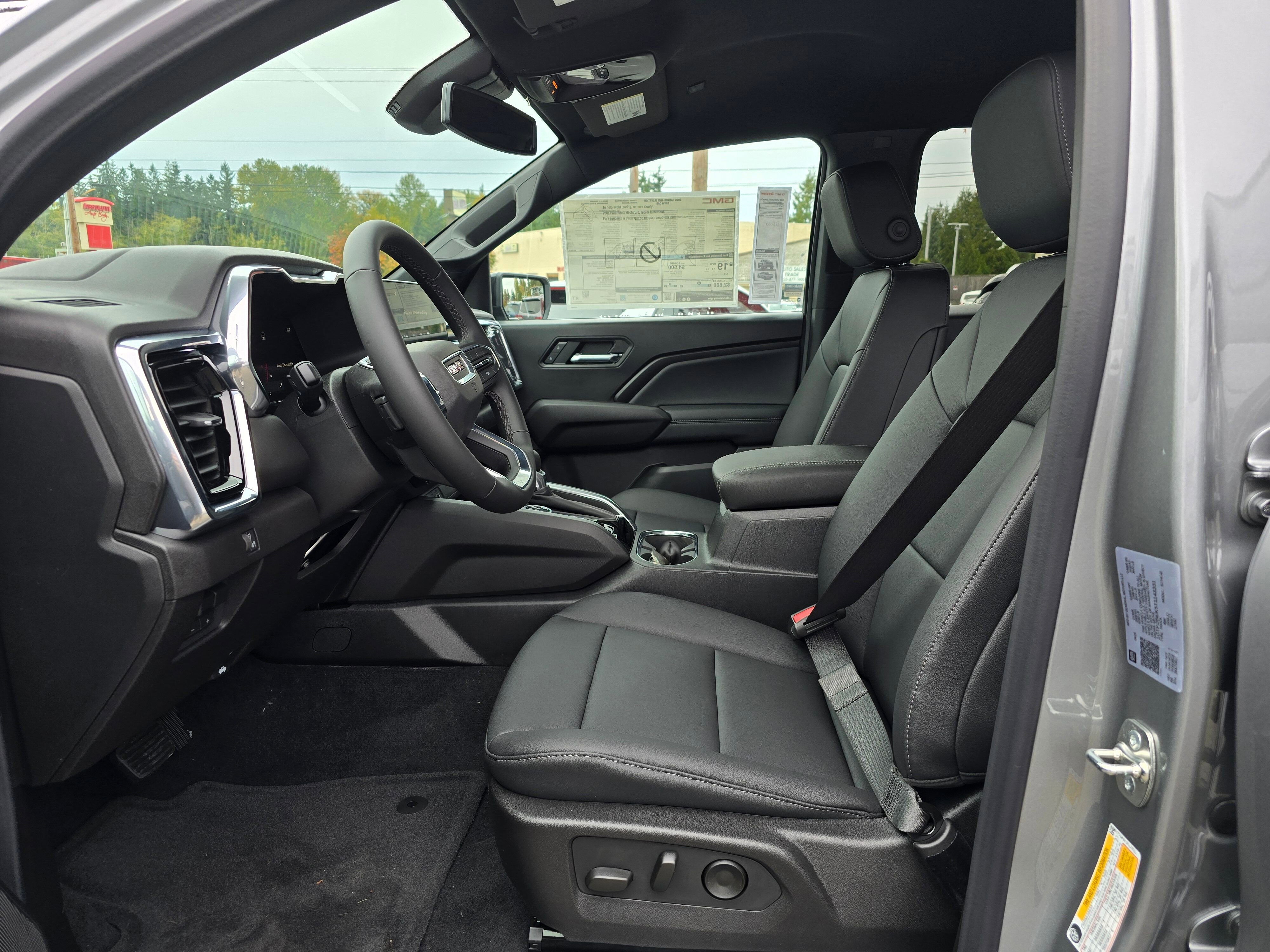 New 2026 GMC Canyon Elevation w/ Convenience Package image 17