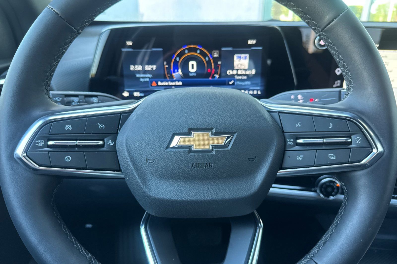 Used 2026 Chevrolet Equinox LT image 37