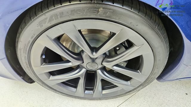 Used 2022 Tesla Model S AWD/4WD image 55