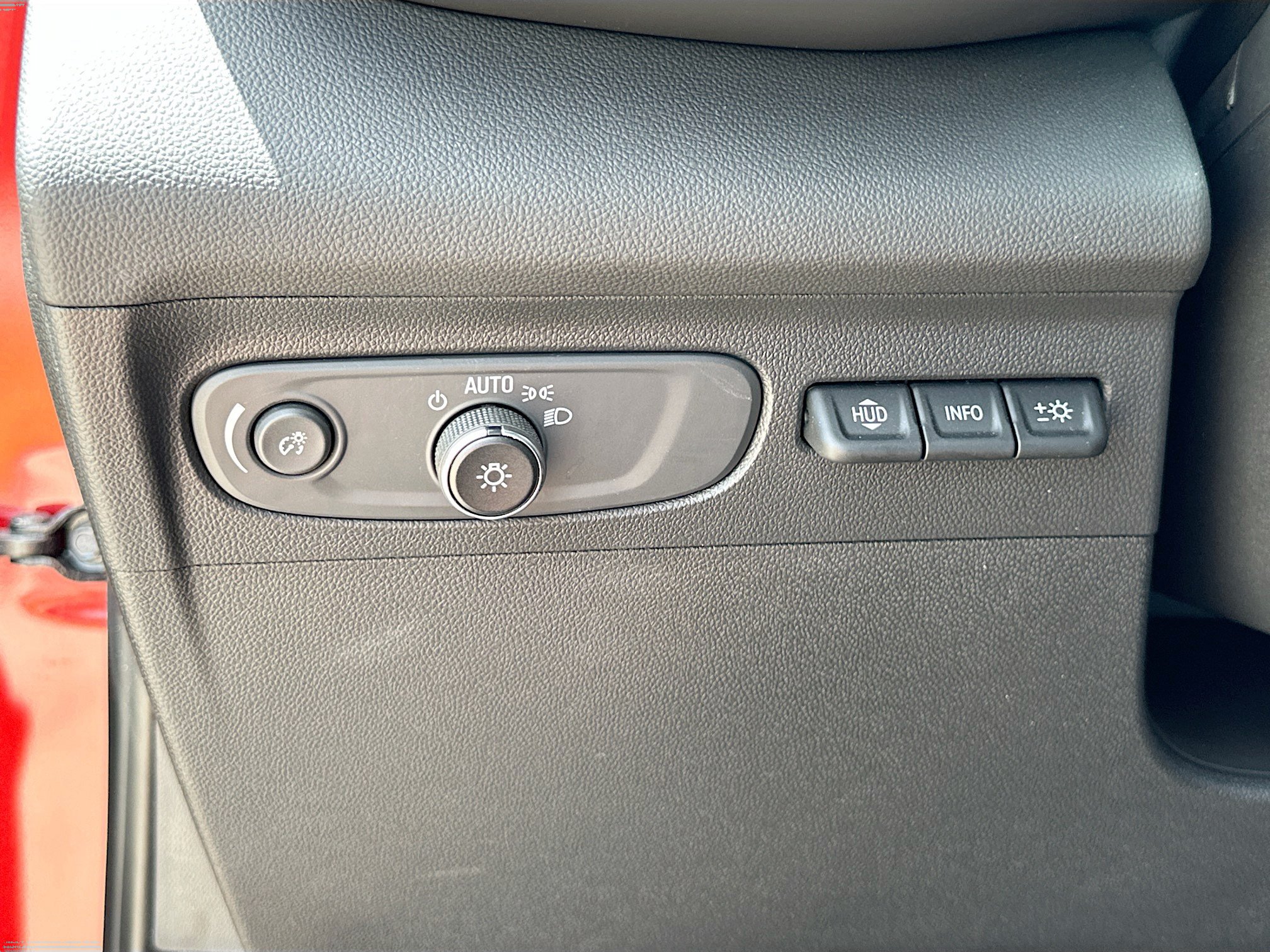 Used 2023 Buick Envision Avenir FWD image 10
