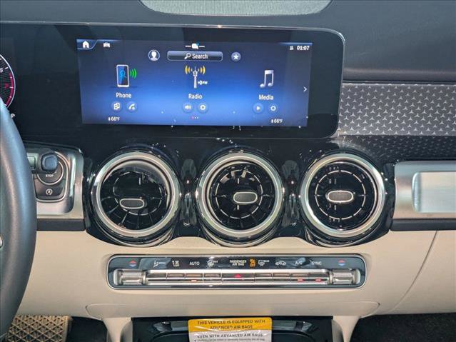 Used 2026 Mercedes-Benz GLB 250 image 17