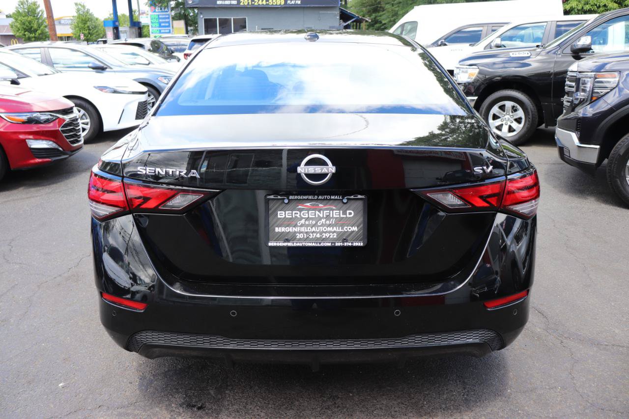 Used 2024 Nissan Sentra SV FWD image 4
