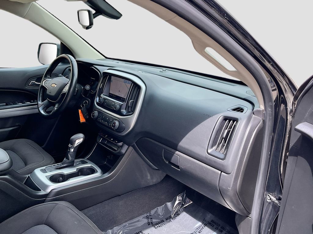 Used 2022 Chevrolet Colorado LT w/ LT Convenience Package AWD/4WD image 28