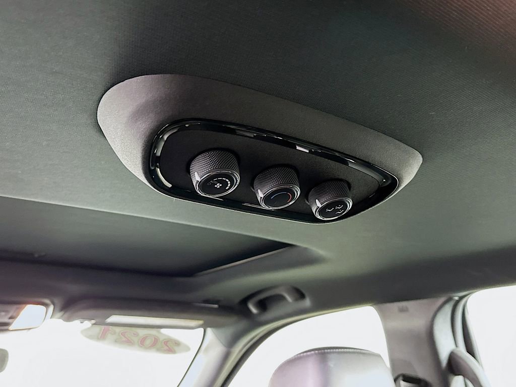 Certified 2021 Dodge Durango R/T w/ Blacktop Package image 37