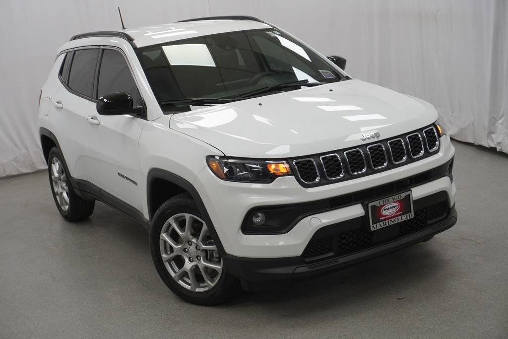 Certified 2024 Jeep Compass Latitude AWD/4WD image 8