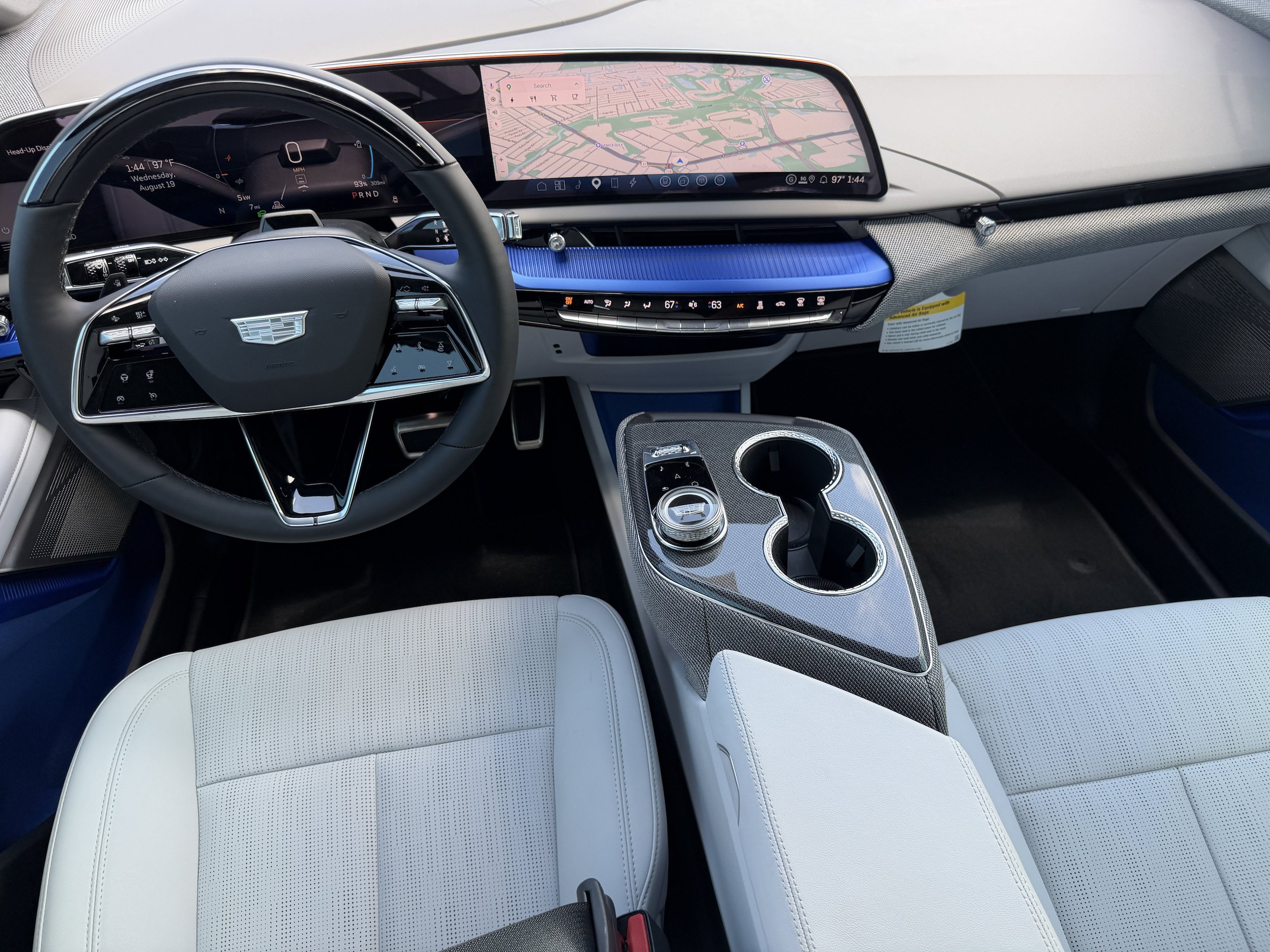 New 2026 Cadillac Optiq Luxury 2 RWD image 13