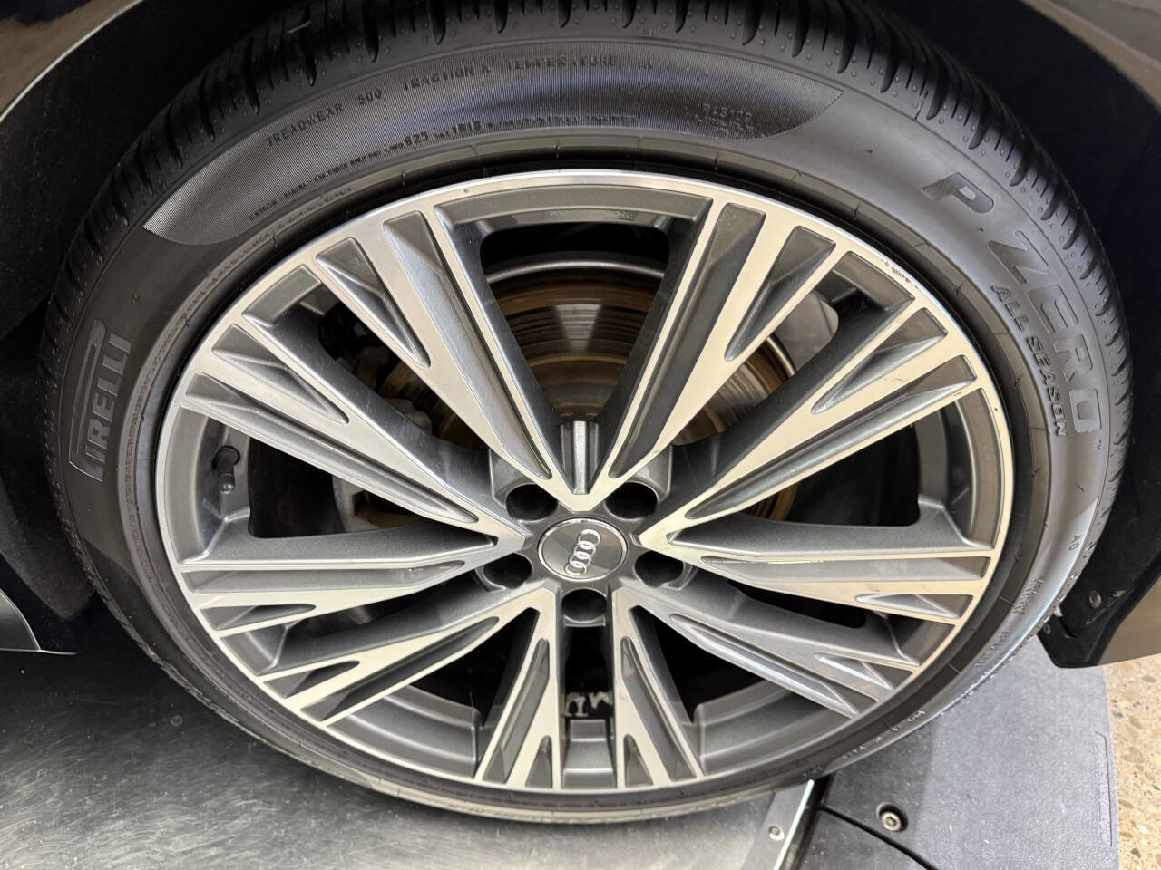 Used 2019 Audi A6 3.0T Premium Plus w/ Premium Plus Package image 28
