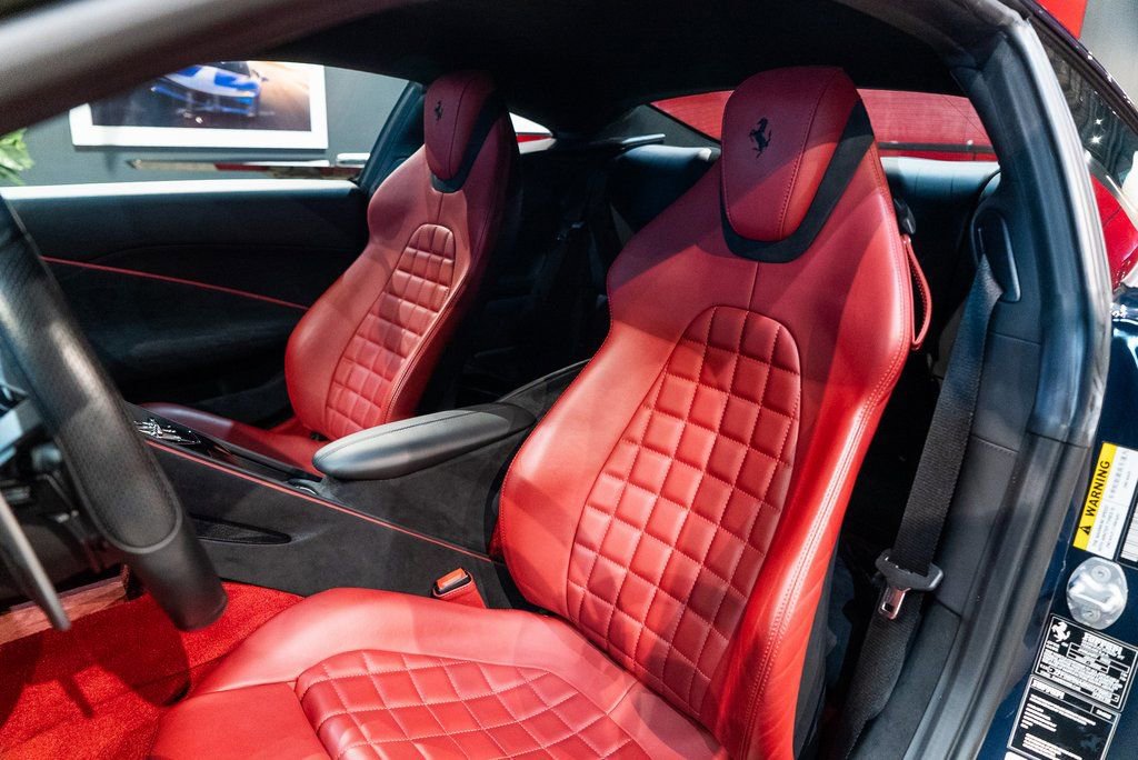 Certified 2022 Ferrari Roma RWD image 4