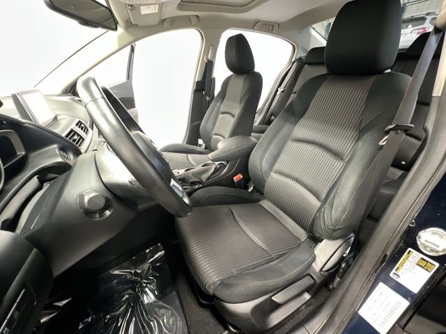 Used 2016 MAZDA MAZDA3 i Touring w/ Popular Equipment Package image 17