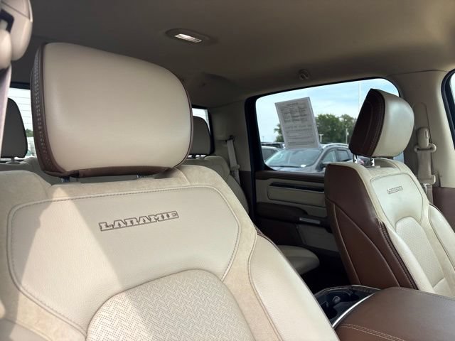 Used 2019 RAM 1500 Laramie AWD/4WD image 23