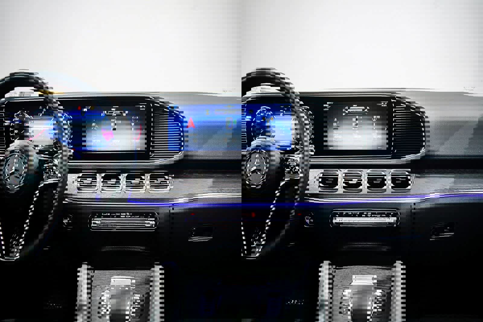 Used 2026 Mercedes-Benz GLE 350 4MATIC image 13