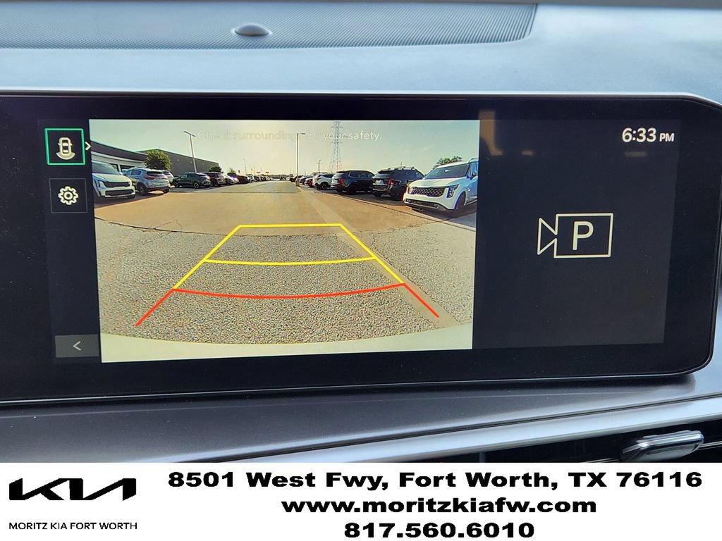 Certified 2026 Kia Sorento LX FWD image 17