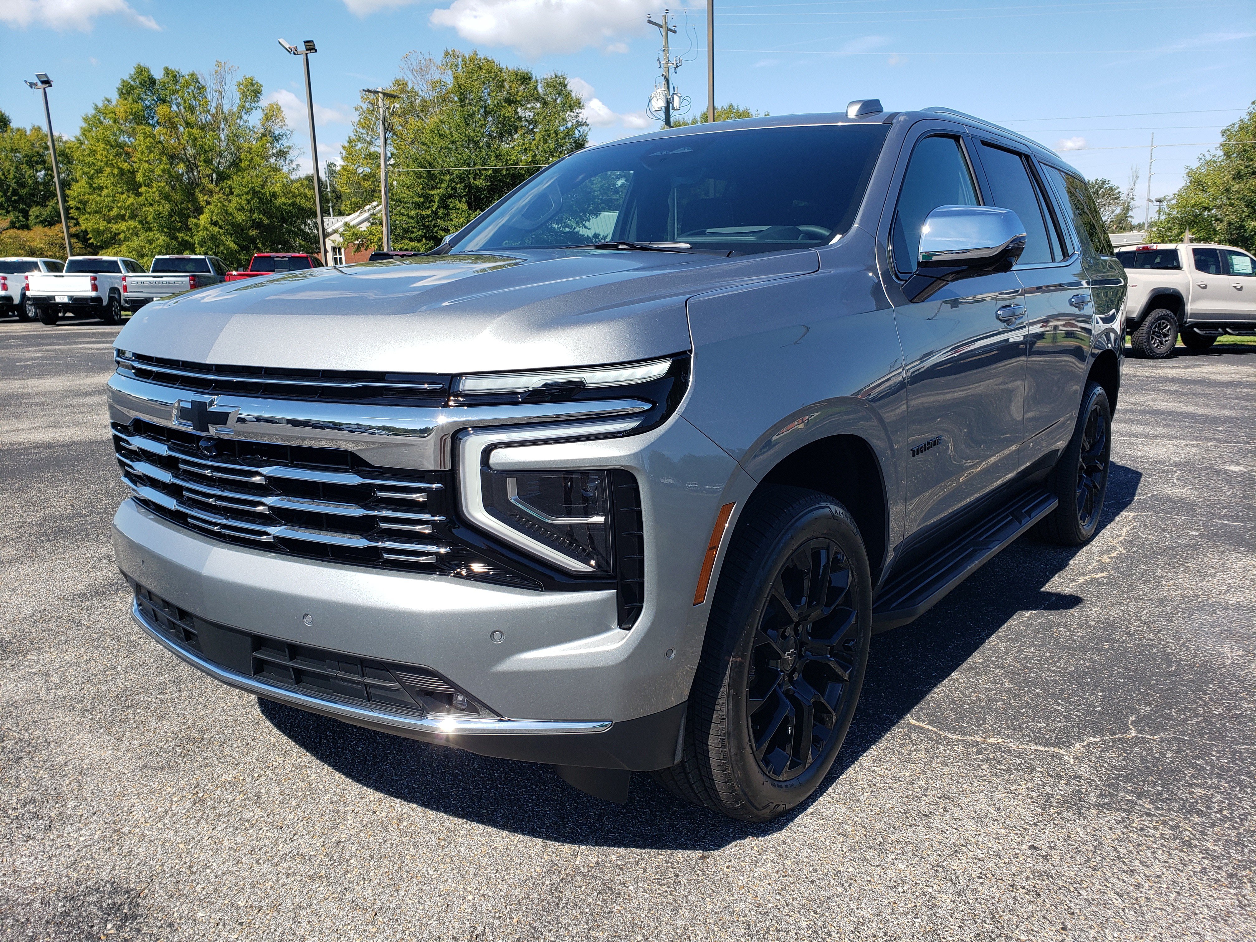 New 2027 Chevrolet Tahoe Premier w/ Advanced Technology Package AWD/4WD image 2