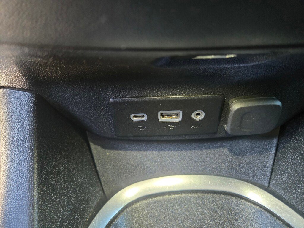 Used 2022 Chevrolet Malibu LT image 18