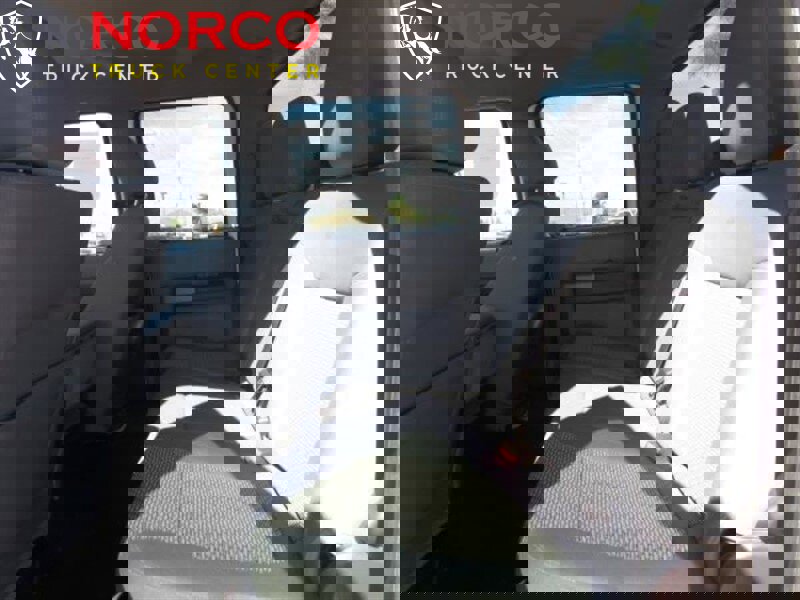 Used 2012 Ford F550 2WD Crew Cab Super Duty image 17