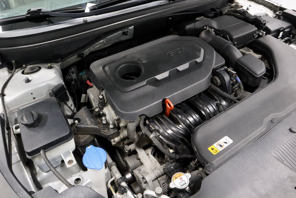 Used 2017 Hyundai Sonata Limited FWD image 18