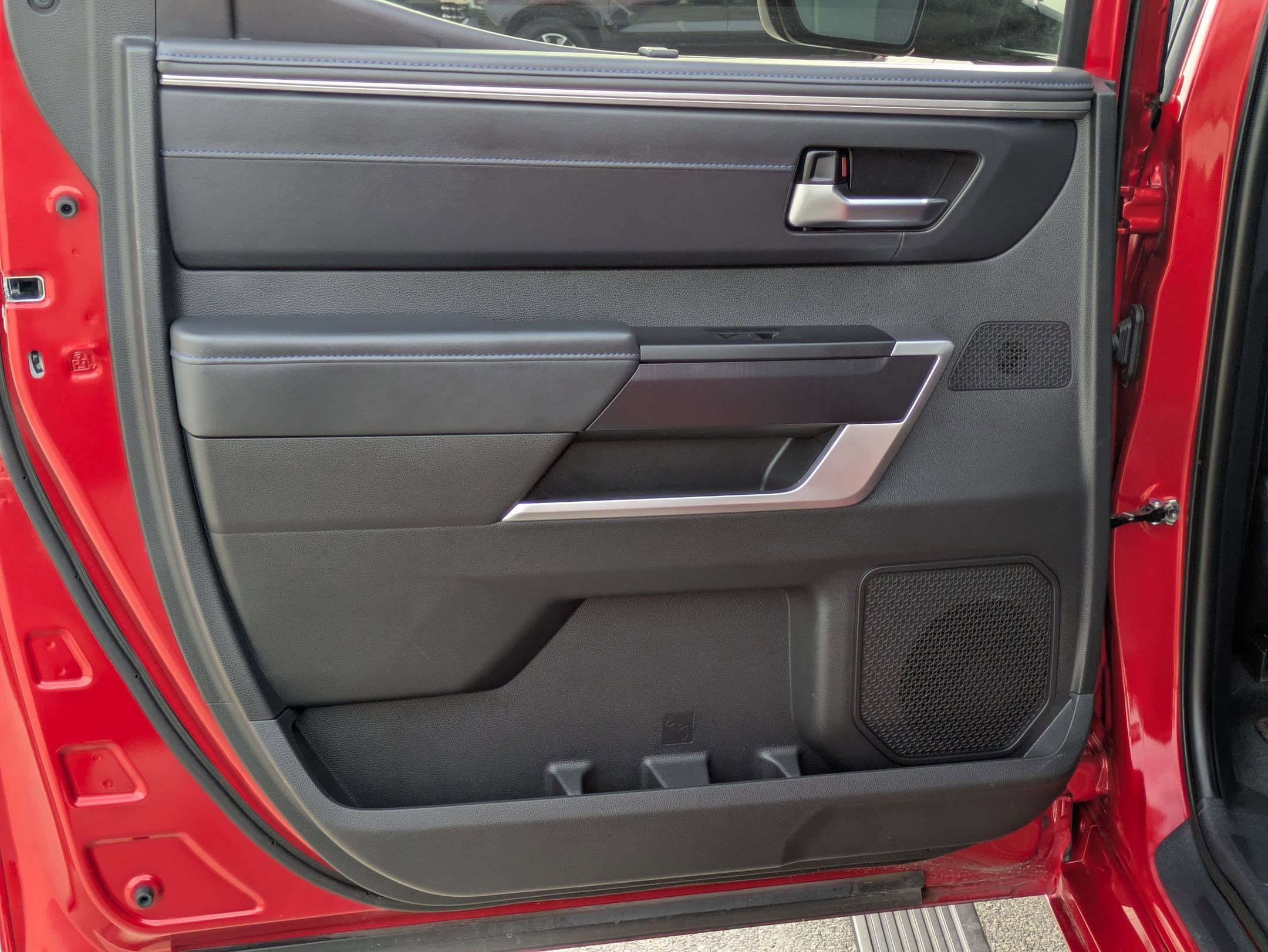 Used 2024 Toyota Tundra Platinum image 14