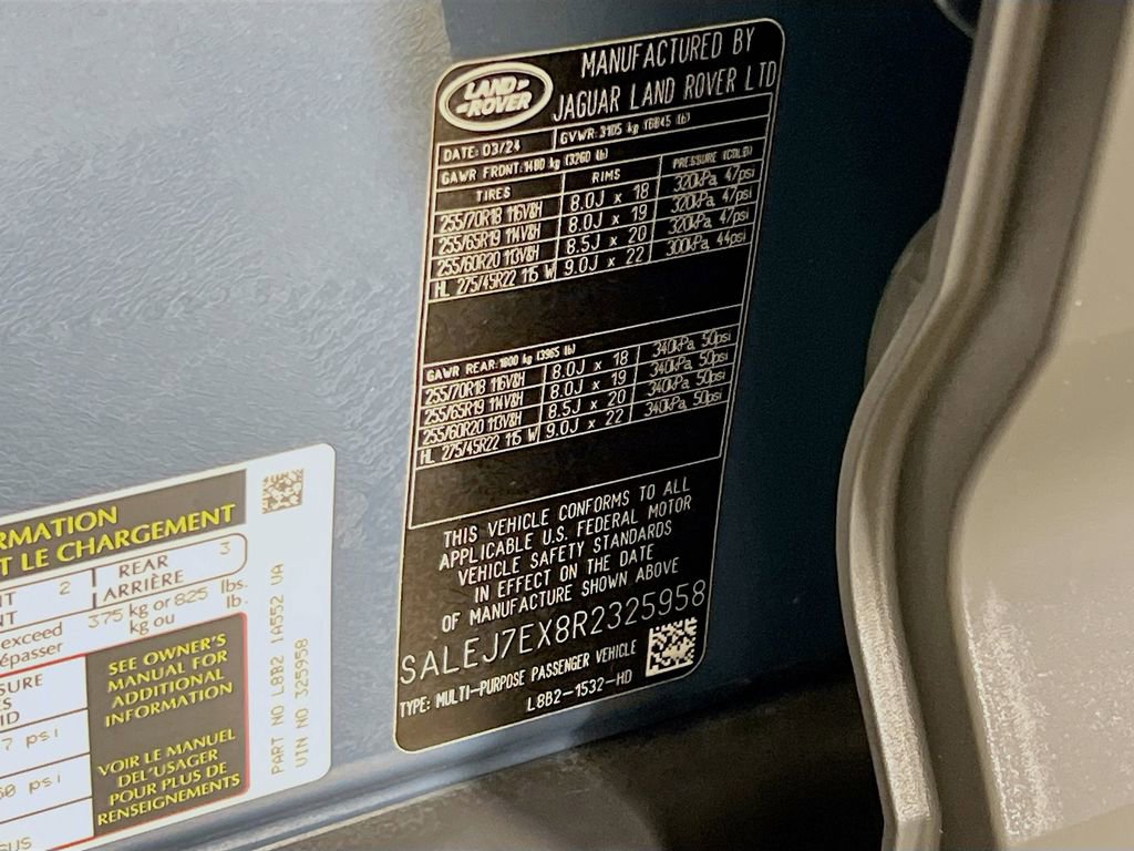 Used 2024 Land Rover Defender 110 S image 34