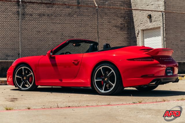 Used 2015 Porsche 911 Carrera S RWD image 3