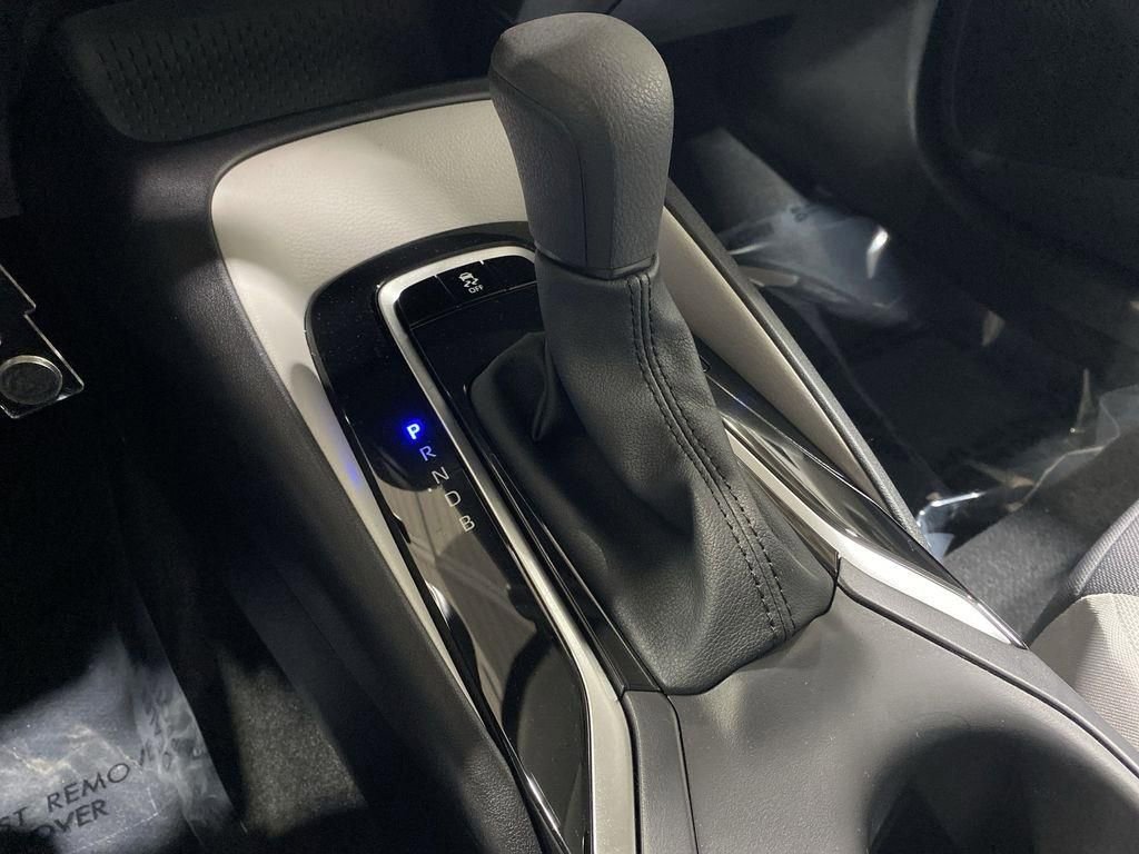 Used 2025 Toyota Corolla LE image 22