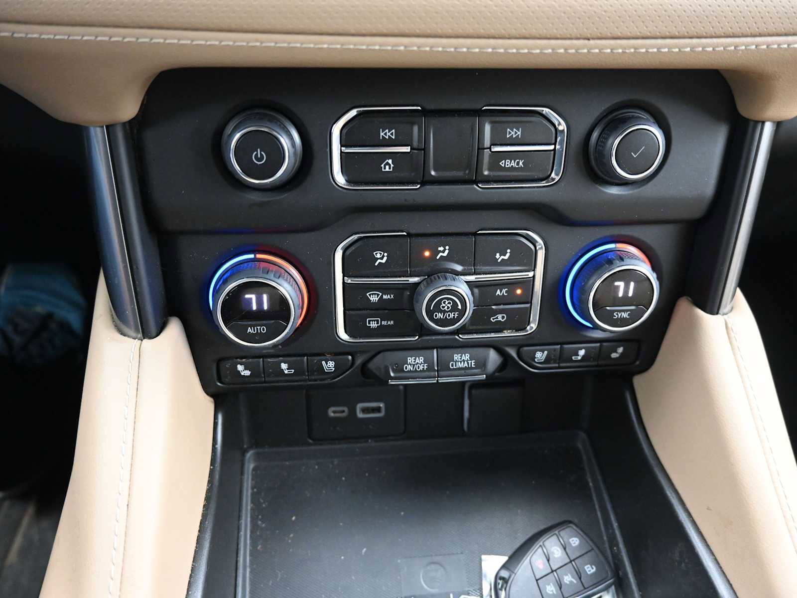 Used 2023 Chevrolet Tahoe Premier image 19