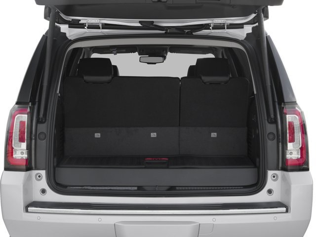 Used 2017 GMC Yukon Denali w/ Open Road Package AWD/4WD image 15