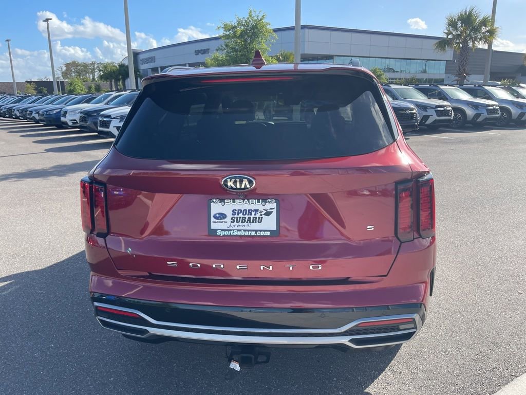 Used 2021 Kia Sorento S image 6