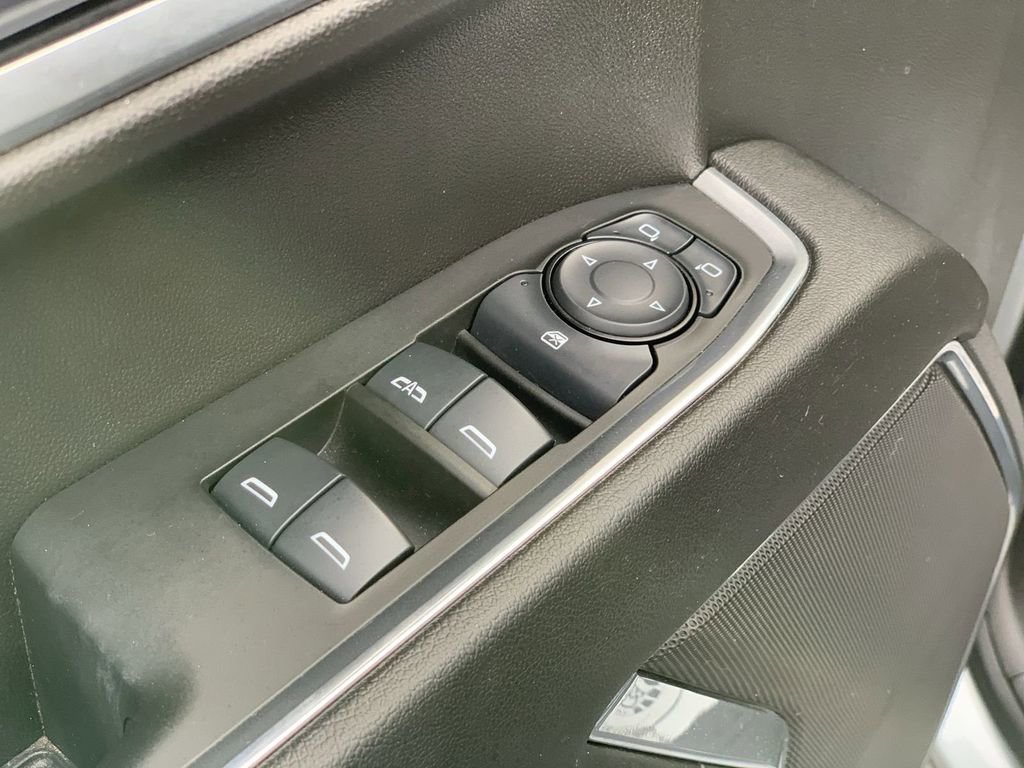 Certified 2025 Chevrolet Silverado 1500 LT image 21