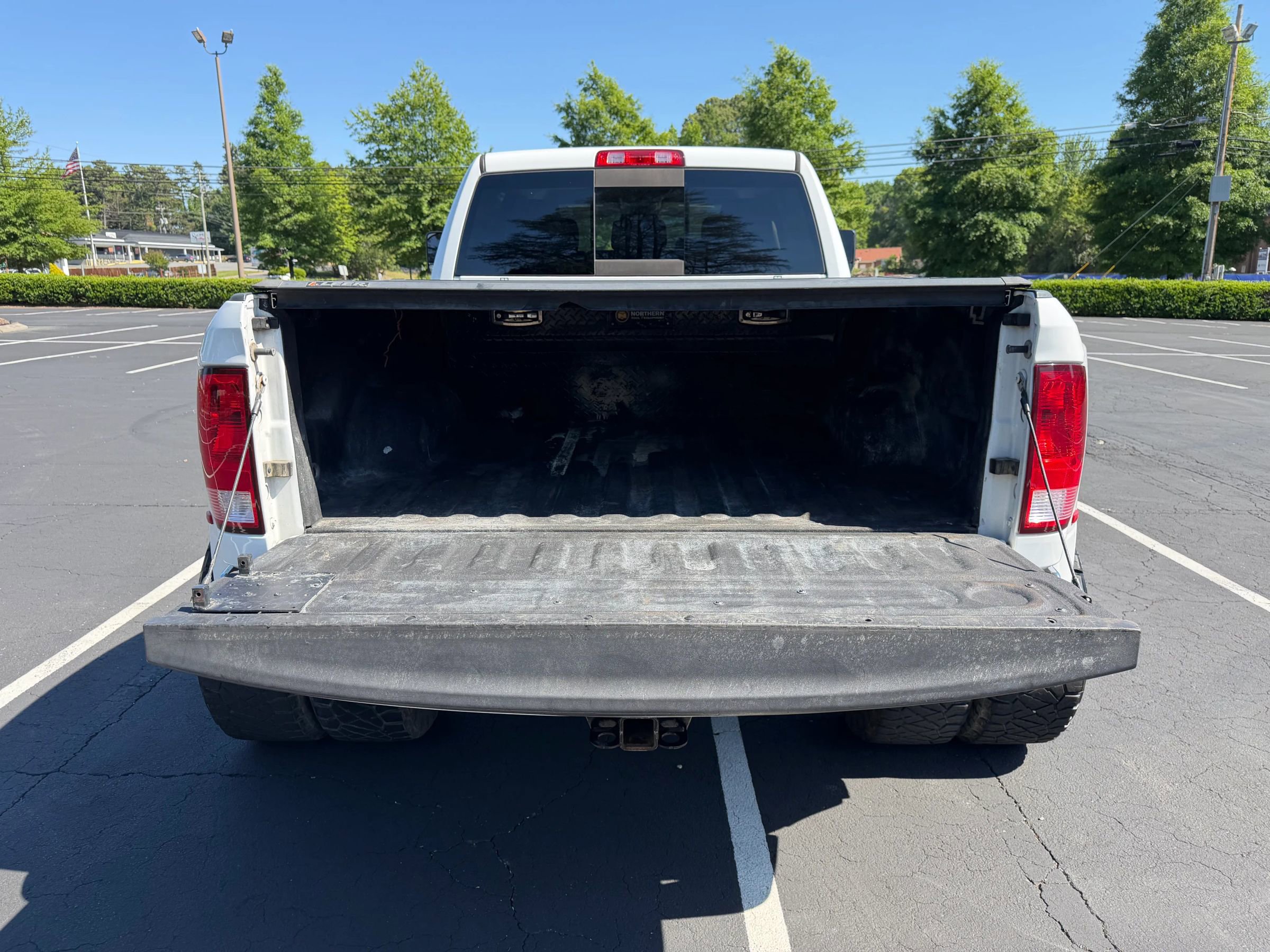 Used 2017 RAM 3500 Big Horn AWD/4WD image 9