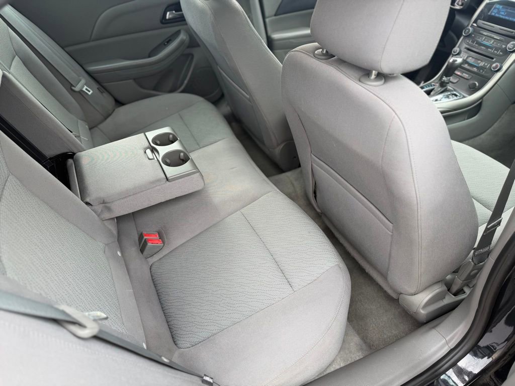 Used 2013 Chevrolet Malibu LS image 12