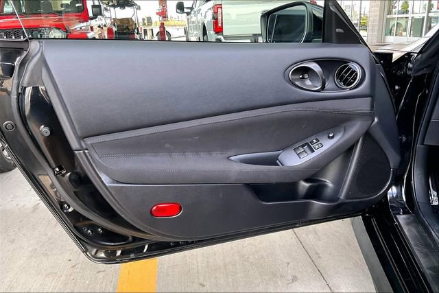 Used 2023 Nissan Z w/ Floor Mat Package RWD image 22